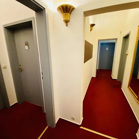 Doppelzimmer Cocktail, Direkt Am Alten Strom Rostock Exterior photo