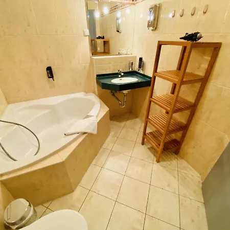 Doppelzimmer Cocktail, Direkt Am Alten Strom Rostock Exterior photo