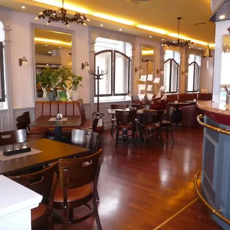 Doppelzimmer Cocktail, Direkt Am Alten Strom Rostock Exterior photo